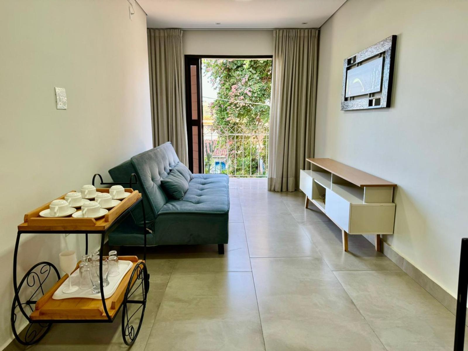 Apartamentos A 200M Do Centro - Hospedaria Villa Da Pedra Тірадентіс Екстер'єр фото