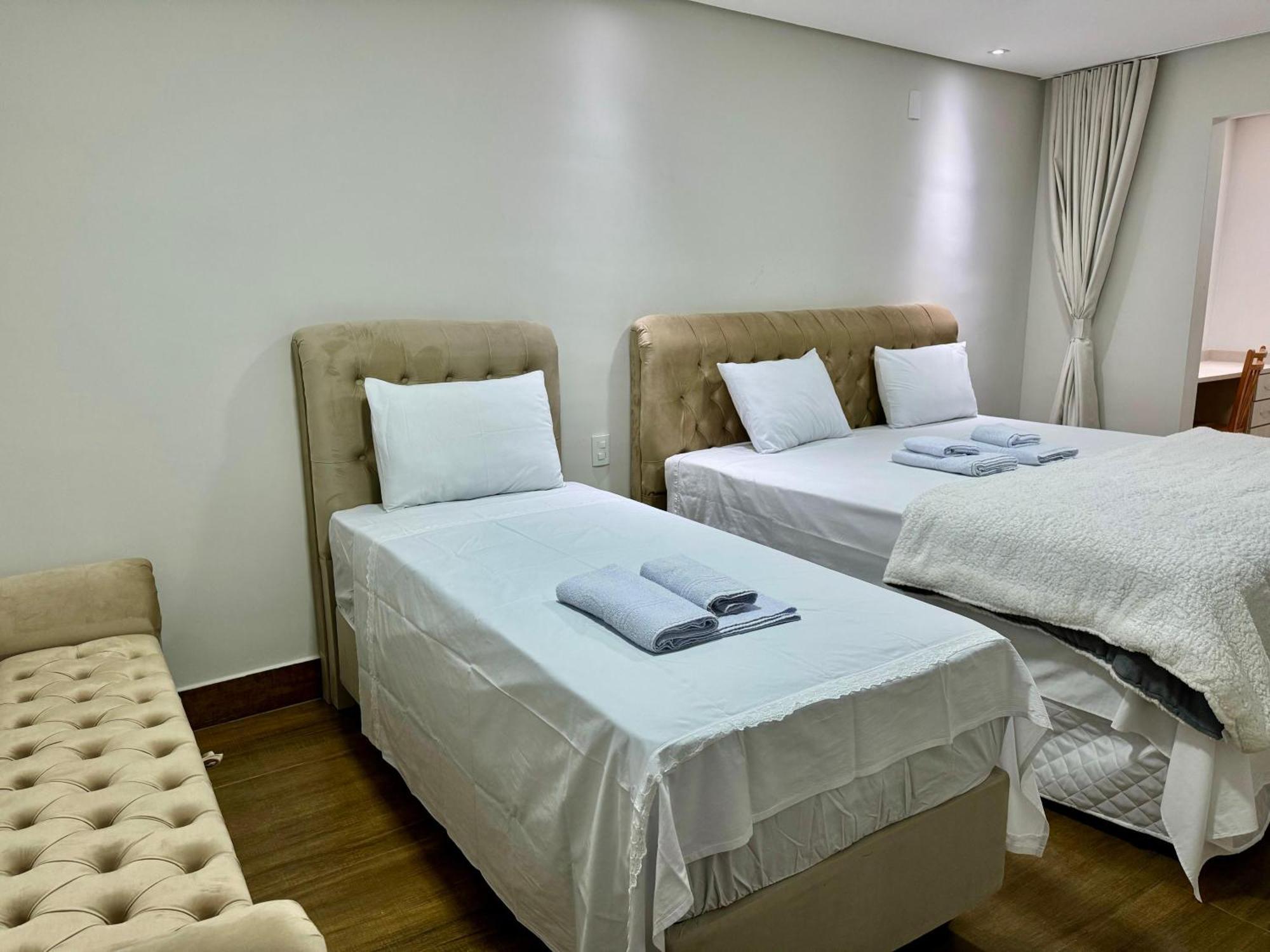 Apartamentos A 200M Do Centro - Hospedaria Villa Da Pedra Тірадентіс Екстер'єр фото